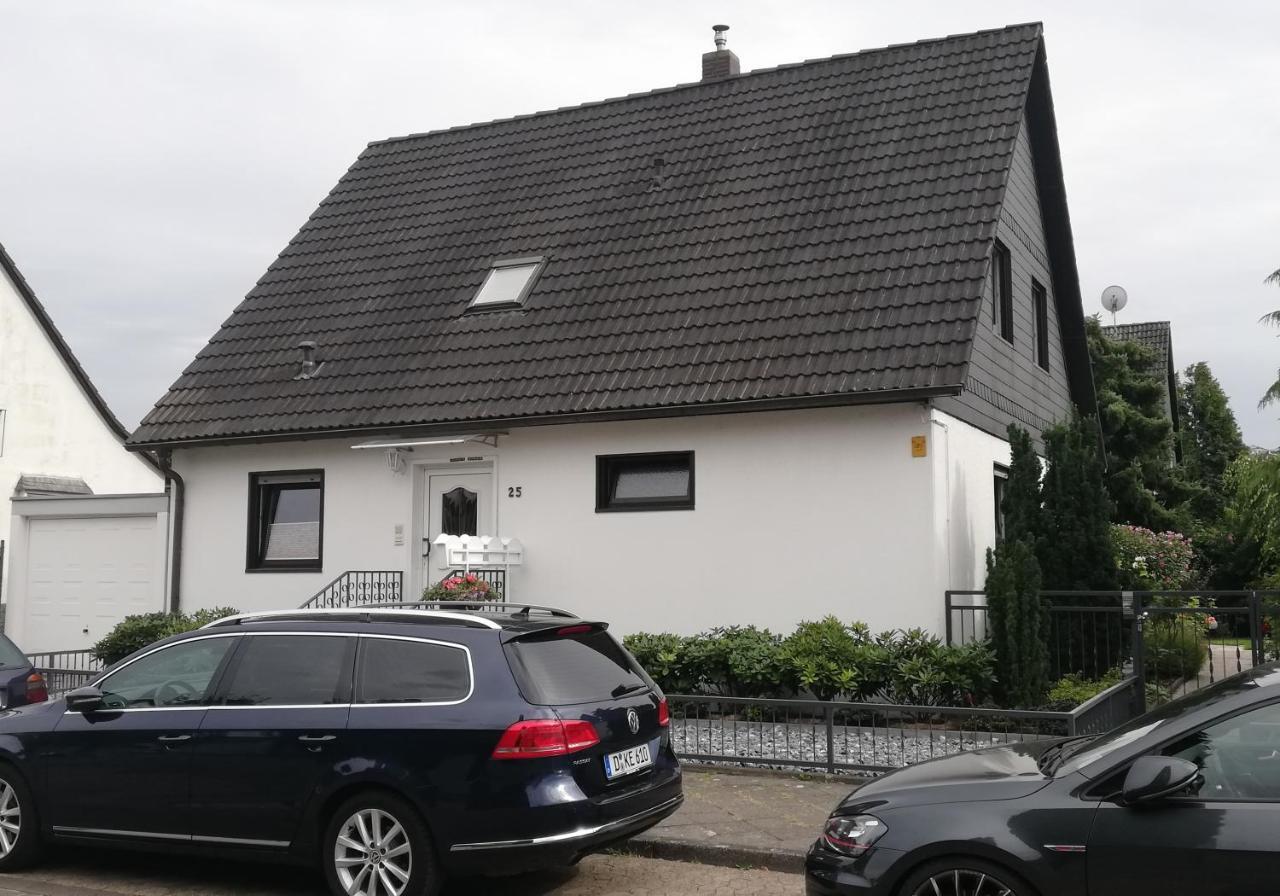 Ferienwohnung Sonnwald Düsseldorf Exteriör bild